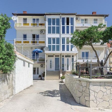 Renic apartmani Kaštela Exterior foto