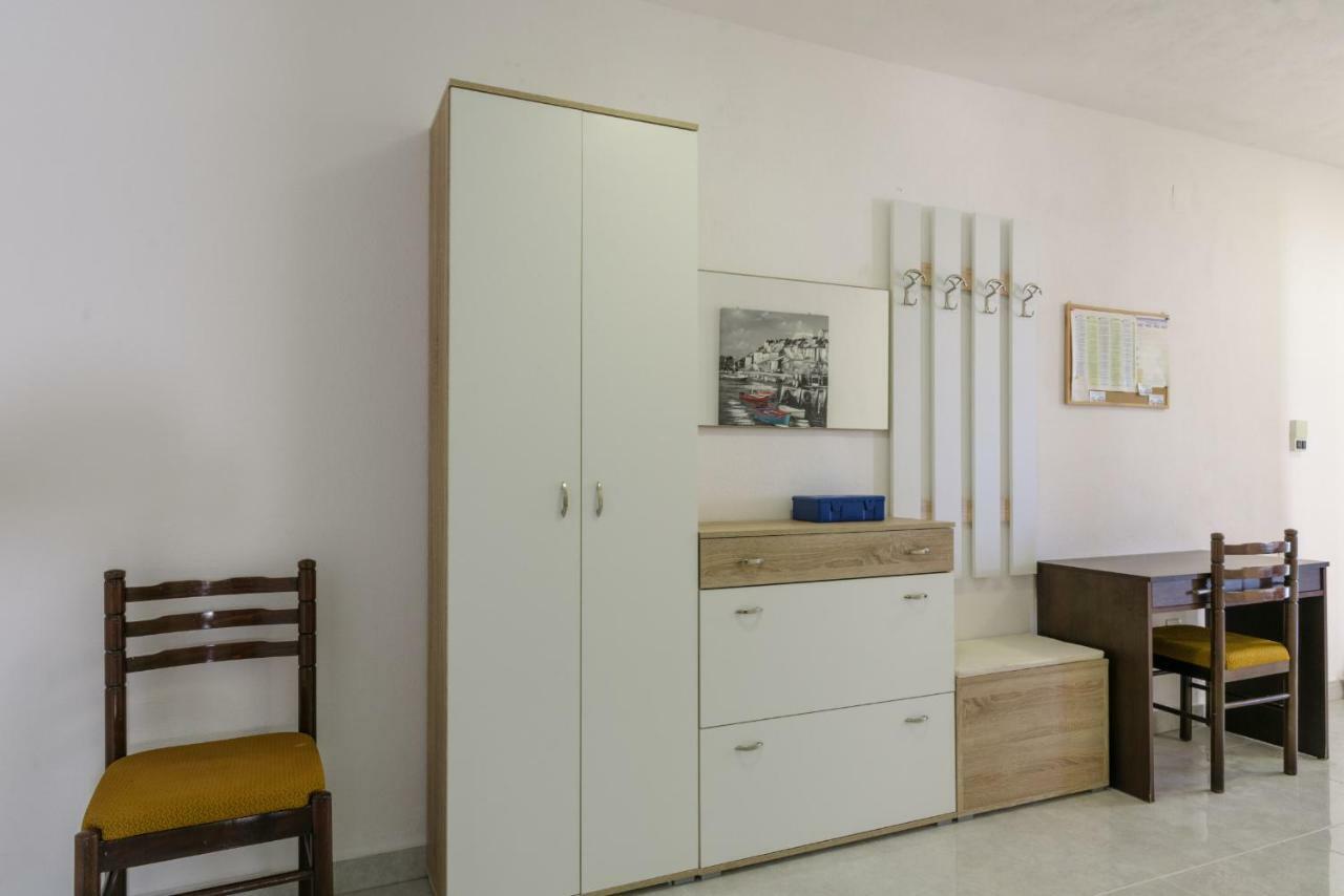 Renic apartmani Kaštela Exterior foto