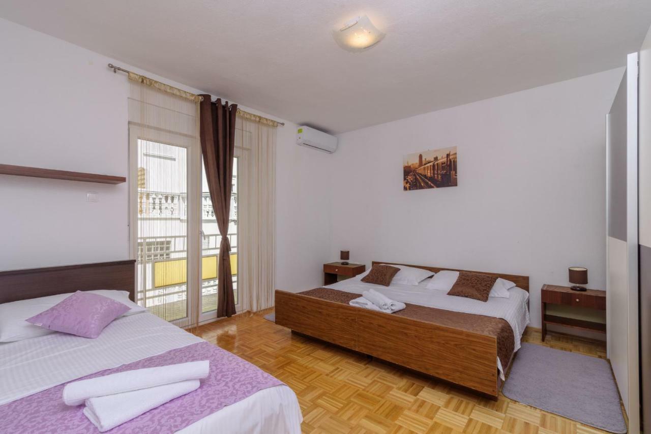 Renic apartmani Kaštela Exterior foto